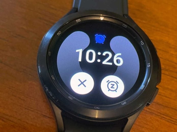 Samsung Galaxy Watch 4 alarm app
