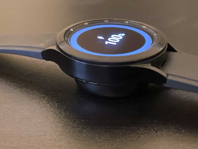 Samsung Galaxy Watch not turning on or shows a black screen? How to fix it MyHealthyApple