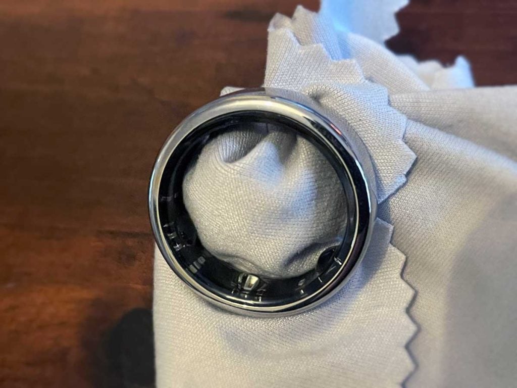 Oura Ring cleaning