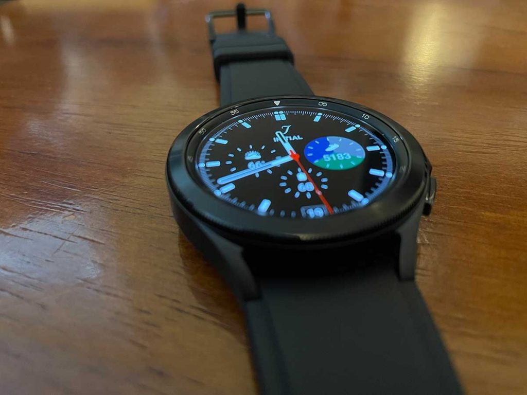 Samsung Galaxy Watch 4 classic model looks awesome!